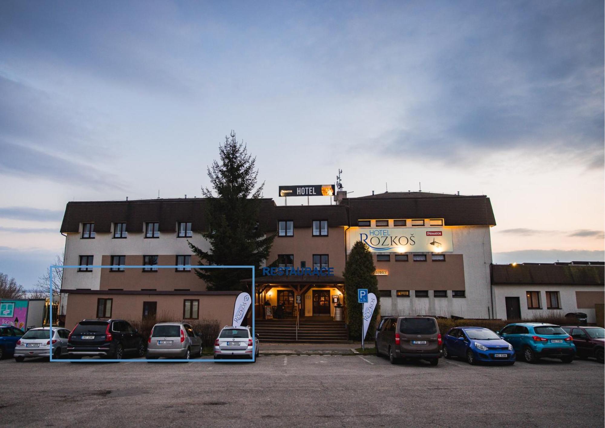 Hotel Rozkos Česká Skalice Esterno foto
